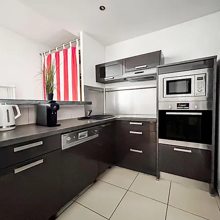 Le Balcon De La Comedie *