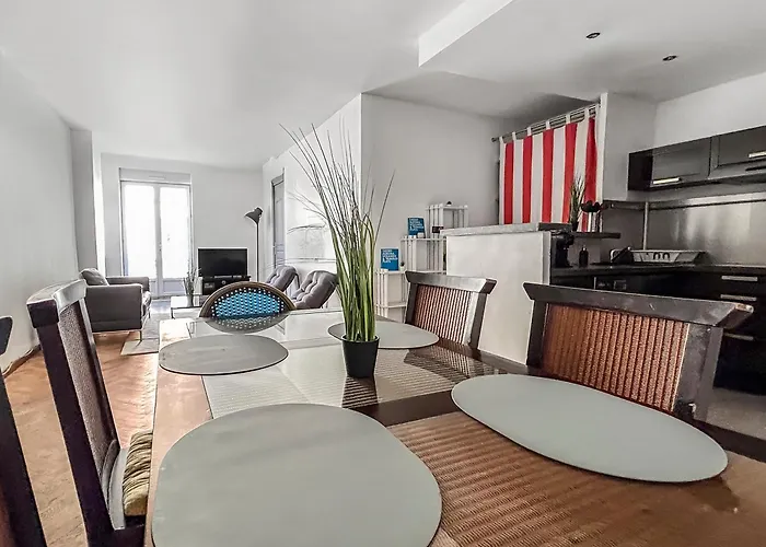 Apartamento Le Balcon De La Comedie *